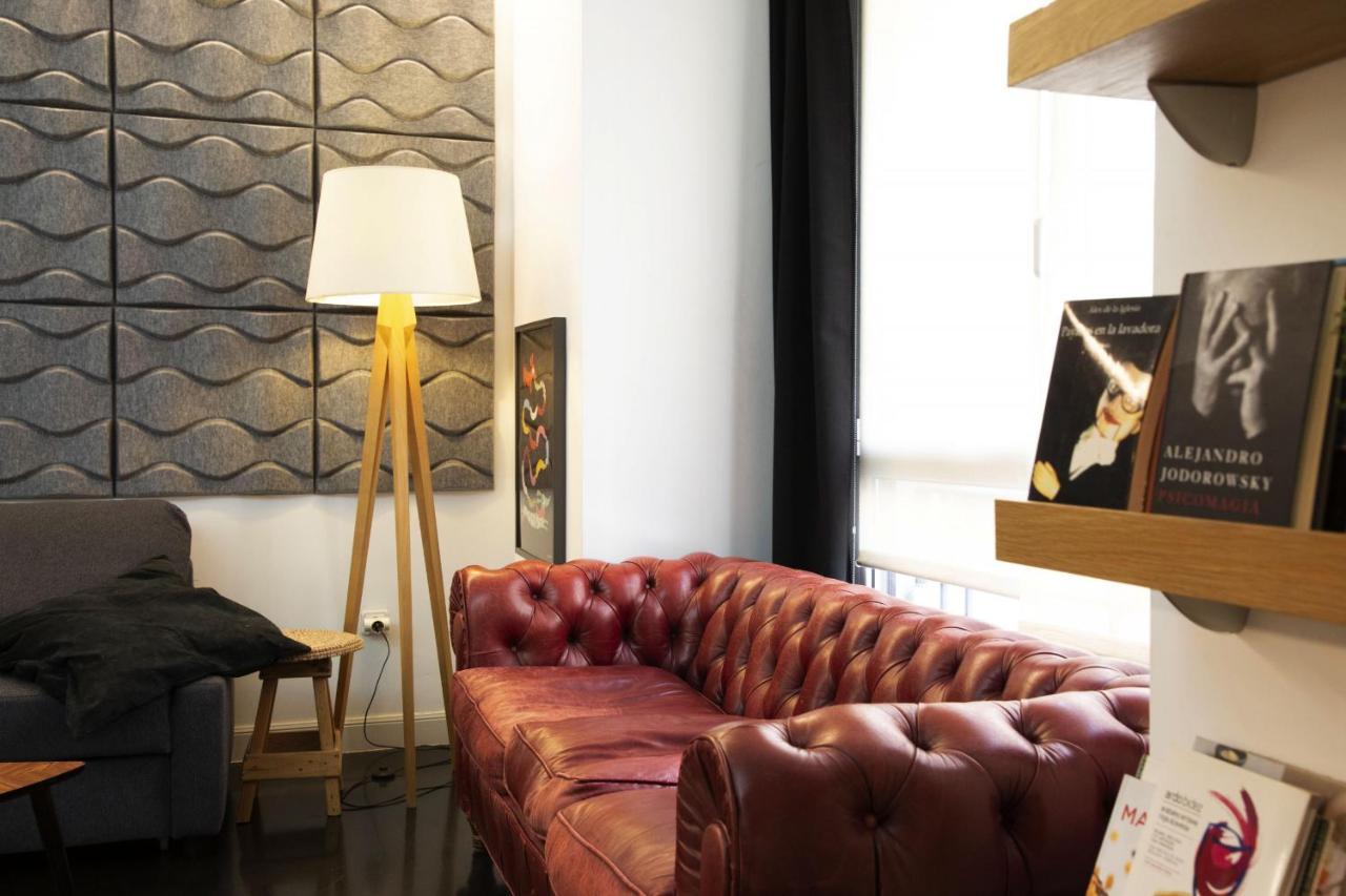 Bauhaus Apartment By People Rentals Bilbao Exterior foto